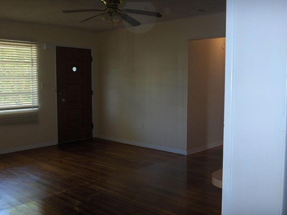 1st image of 508 Pinehill St