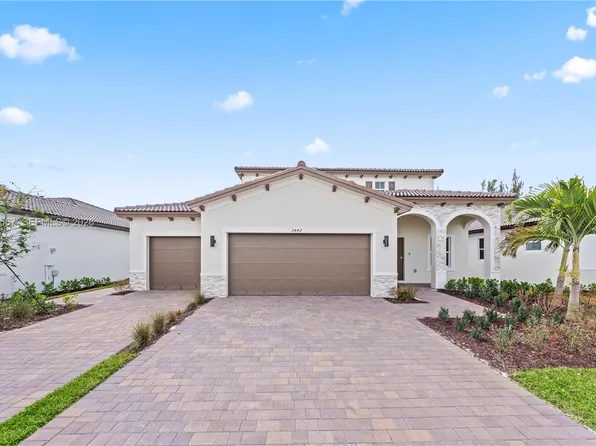 2442 SE 30th St, Homestead, FL