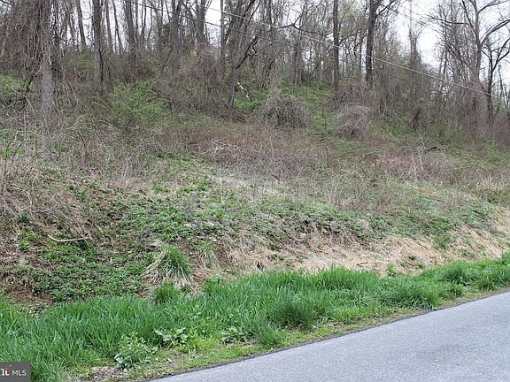 2nd image of 58 Ranch Trl