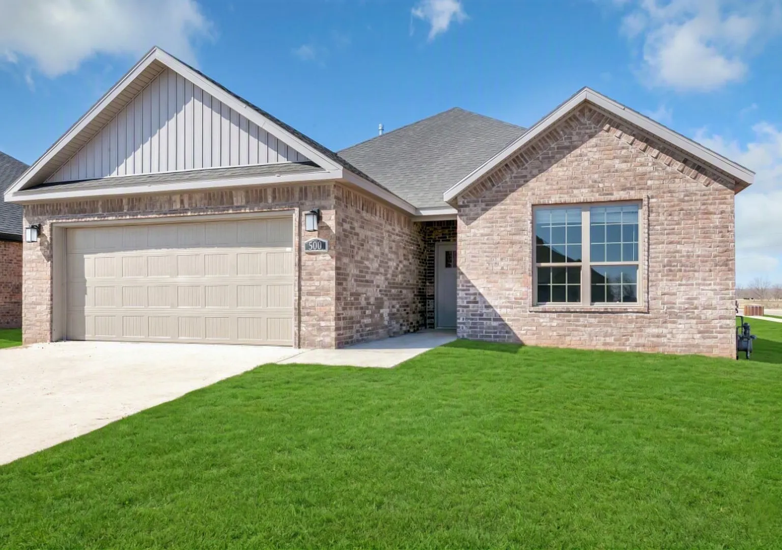 Move-In Ready Blossom Hills Gem: 4-BR Home with Premium Finishes — Photo 1