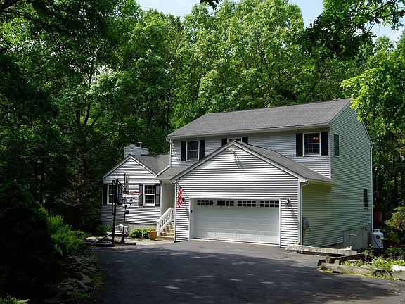 2nd image of 81 Connelly Dr