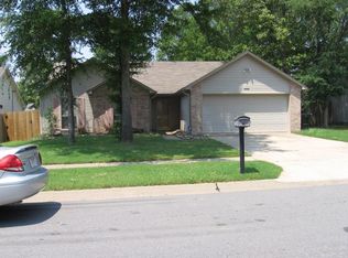 79 Redleaf Cir, Little Rock, AR 72210