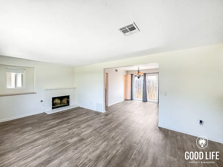 517 4th Ave #2 — Photo 11