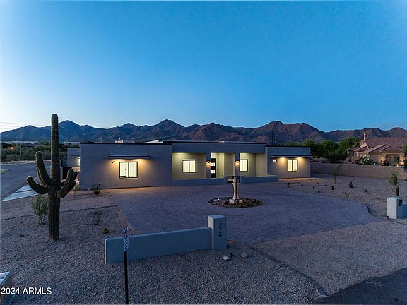 3rd image of 12560 E Cochise Drive