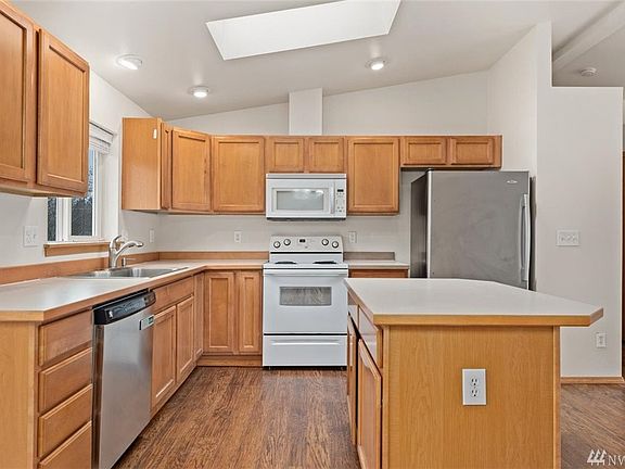 5th image of 5623 80th Ave NE