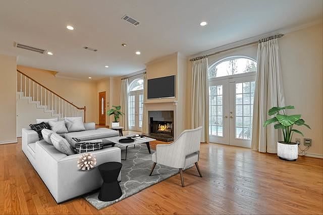 1st image of 2310 Nantucket Dr #A
