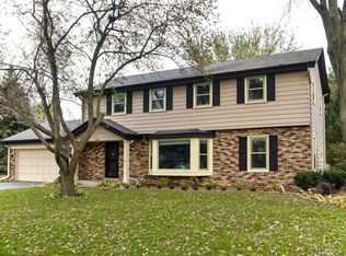 3780 Fresno Rd, Brookfield, WI 53045