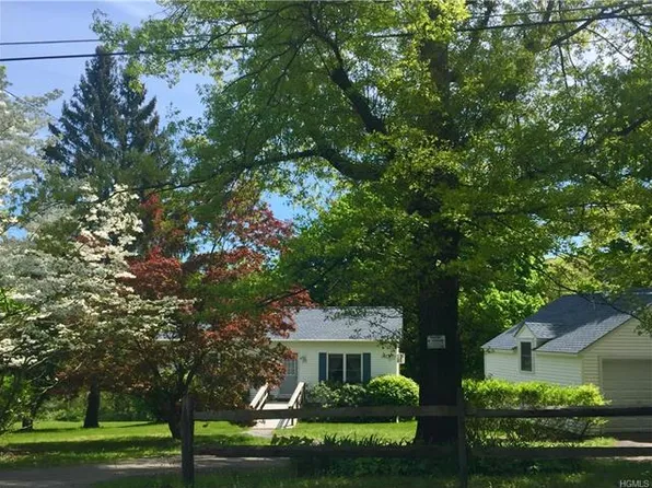 137 Harmony Rd, Pawling, NY 12564