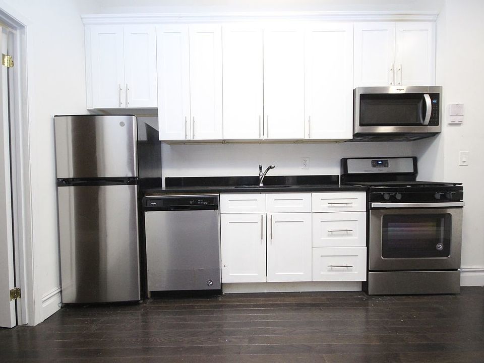 1st image of 117 Mulberry St APT 4