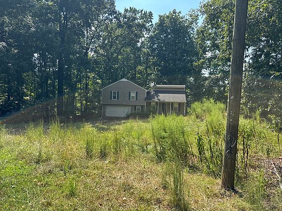 2nd image of 1622 Highland Ct