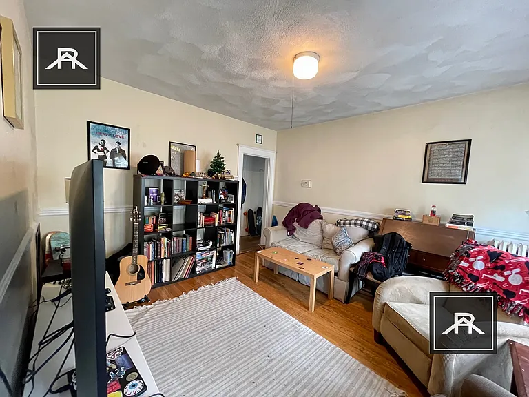 95 Kilsyth Rd #3 — Photo 3