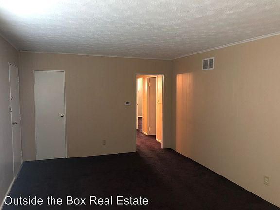 4th image of 3935 Ark Ave