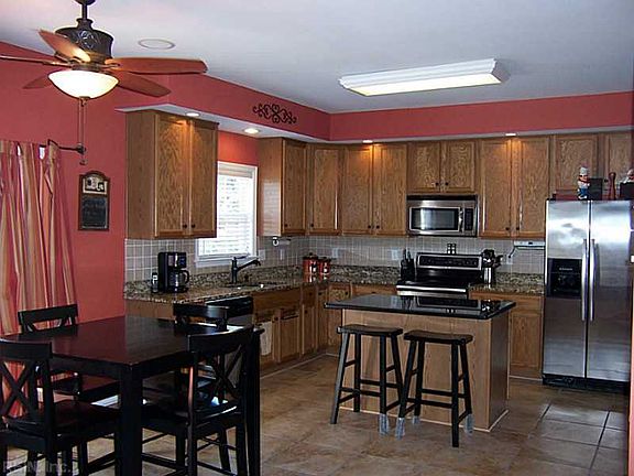 3rd image of 5110 Olympia Ct