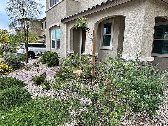 5th image of 8040 California Pine St