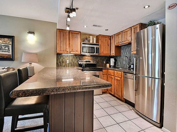 4th image of 1487 Woodside Ave #B203