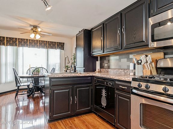 4th image of 1410 Berta Dr