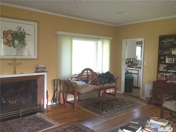 4th image of 20 Woodland Dr