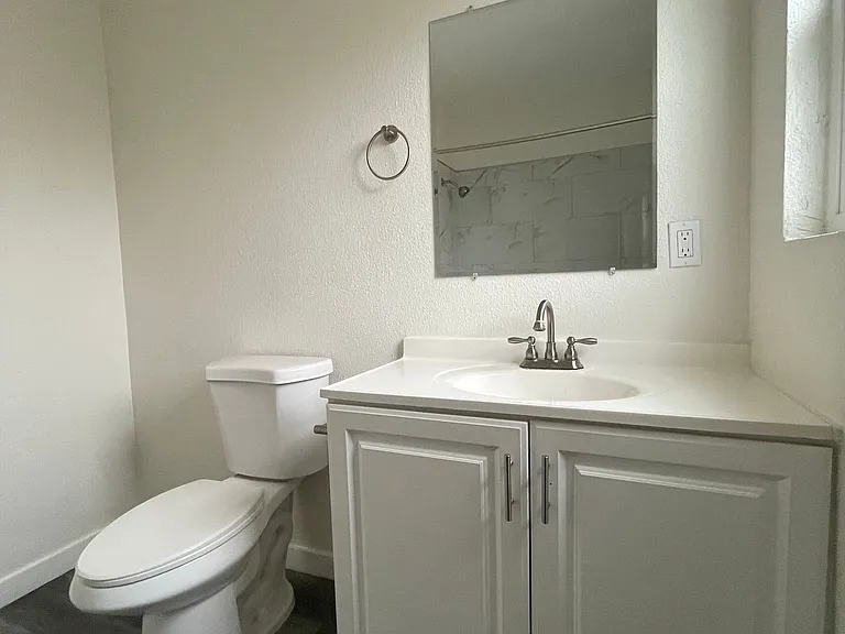 3711 Pueblo Ave #3 — Photo 16