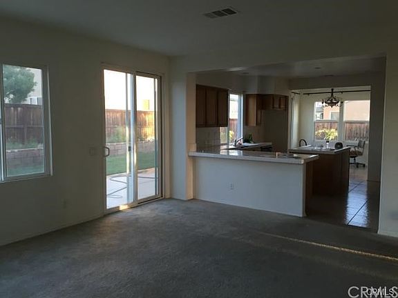 2nd image of 14832 Evergreen St