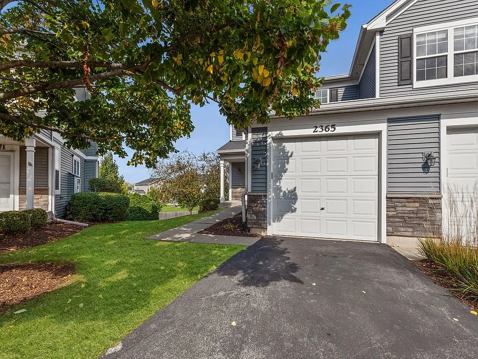 2365 Overlook Ct