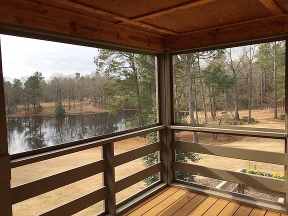 Screened Porch view