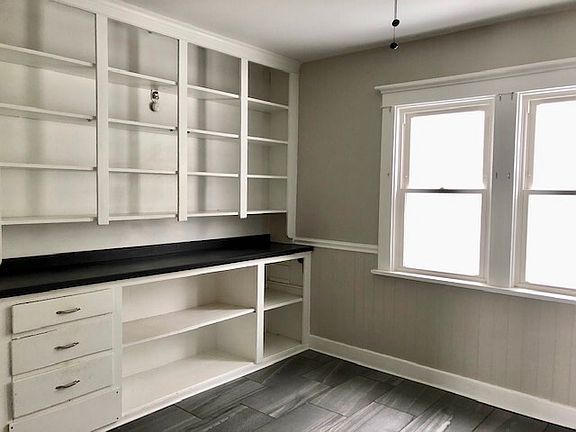 5th image of 106 Irene St #1