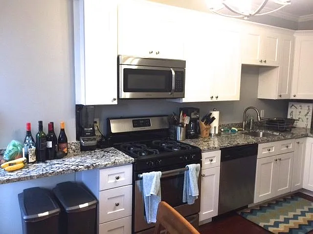 688 E 6th St #3 — Photo 8
