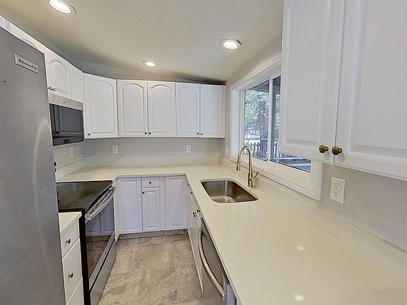 4th image of 6695 W 13th Ave