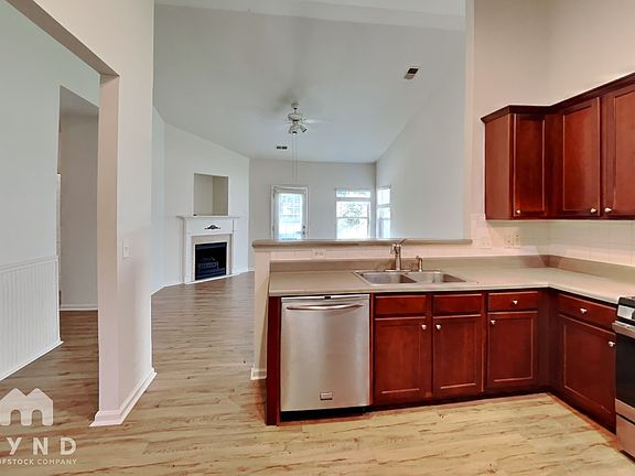 5th image of 1297 Winwood Dr