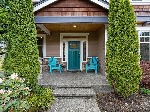 4th image of 4414 99th Ave NE