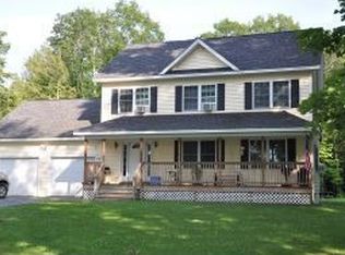 1046 Stone Bridge Rd, Milton, VT 05468