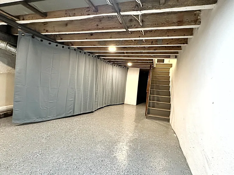 2509 S Rosewood St — Photo 24