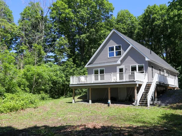 12 Sunnywood, Chazy, NY 12921