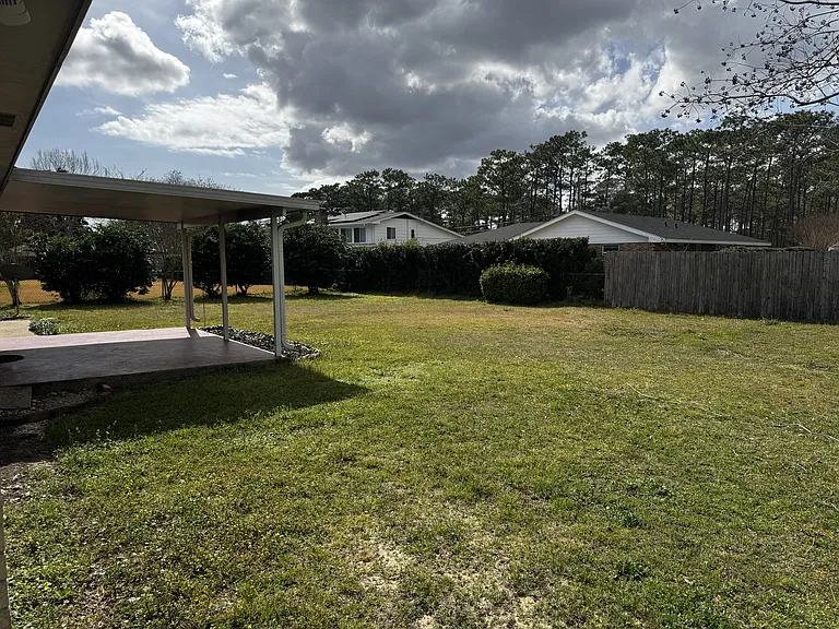 5941 Leesway Blvd — Photo 40