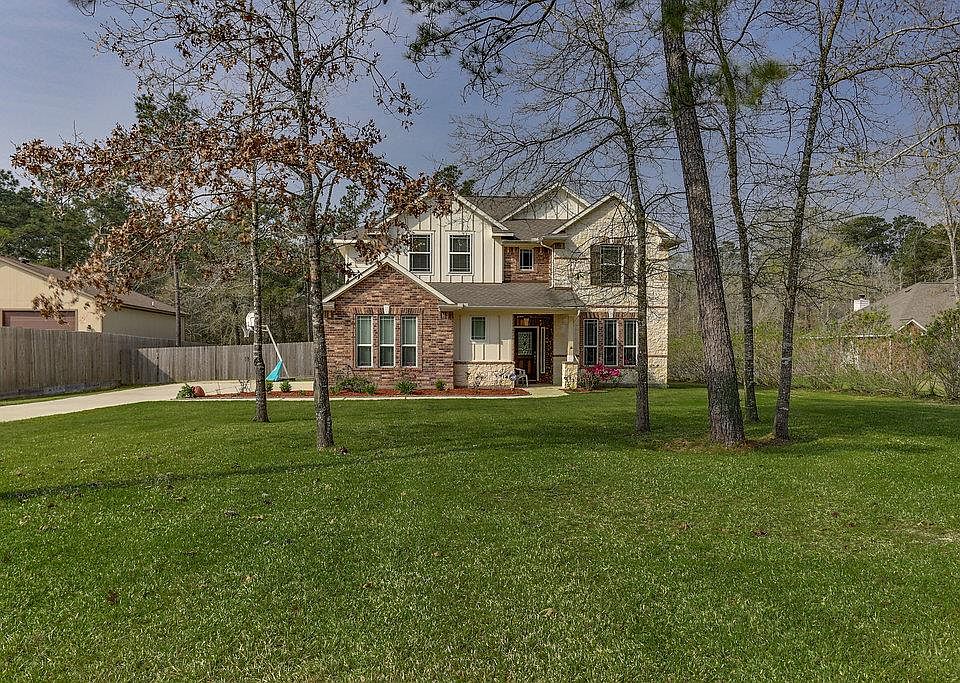1st image of 28315 Lazy Rock Dr