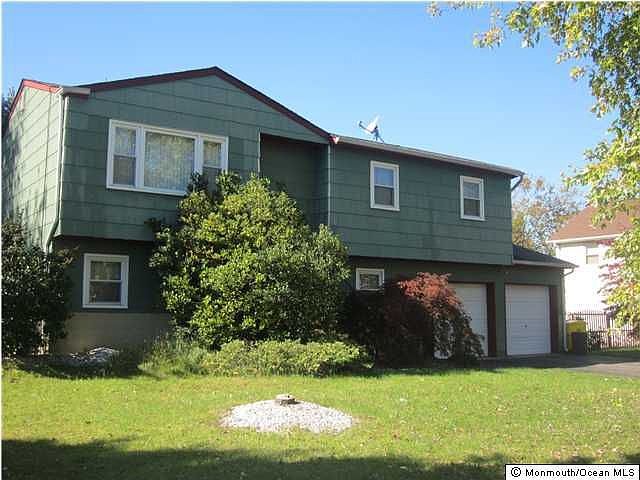 1st image of 670 Cypress Ave