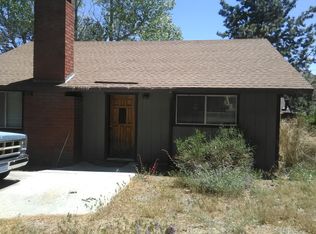 2341 Canyon Dr, Wrightwood, CA 92397