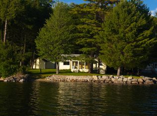 1014 Lakeshore Dr, New London, NH 03257