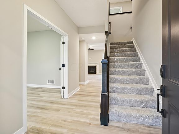 3rd image of 6516 Bowery Peak Ln