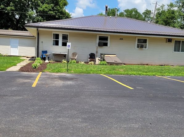 302 Larson Ct #0