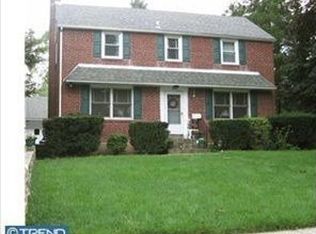 576 Valley View Rd, Springfield, PA 19064