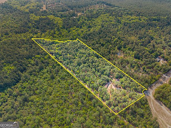 2nd image of 320 Sunset Rd