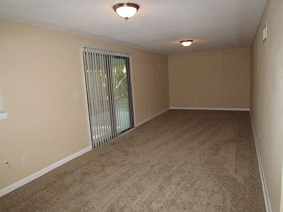 2nd image of 2034 Figaro Ln
