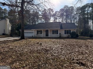 300 Raintree Bnd, Peachtree City, GA 30269