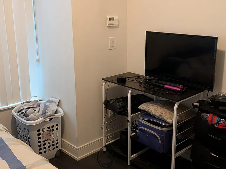 525 Adelaide St W #231 — Photo 15