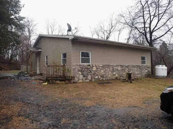 3013 Crooked Hill Rd, Harrisburg, PA 17110