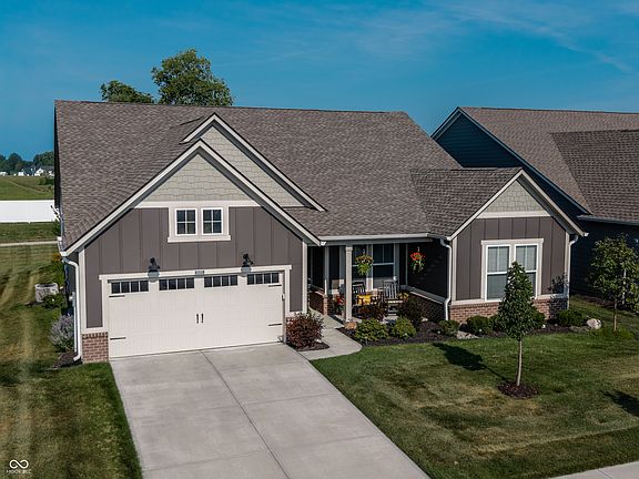 3rd image of 19375 Michelle Ln