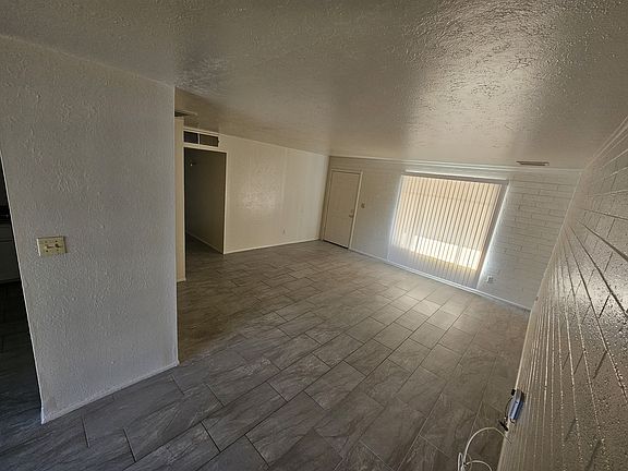 4th image of 3643 N 57th Ave