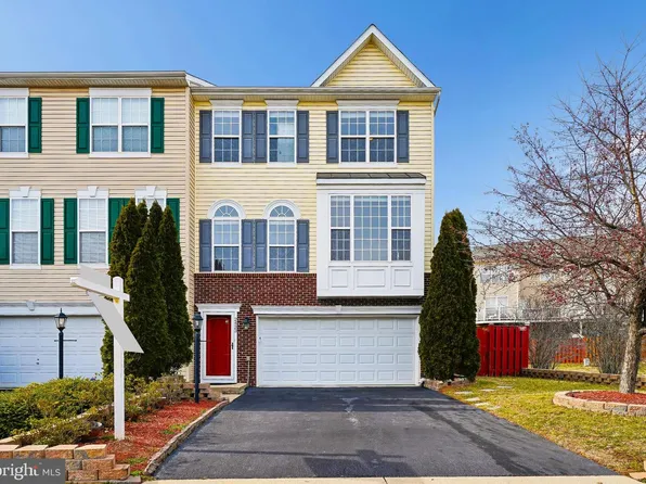 2433 Battery Hill Cir, Woodbridge, VA 22191