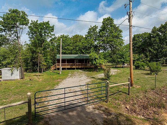 2nd image of 270 Dry Bone Rd